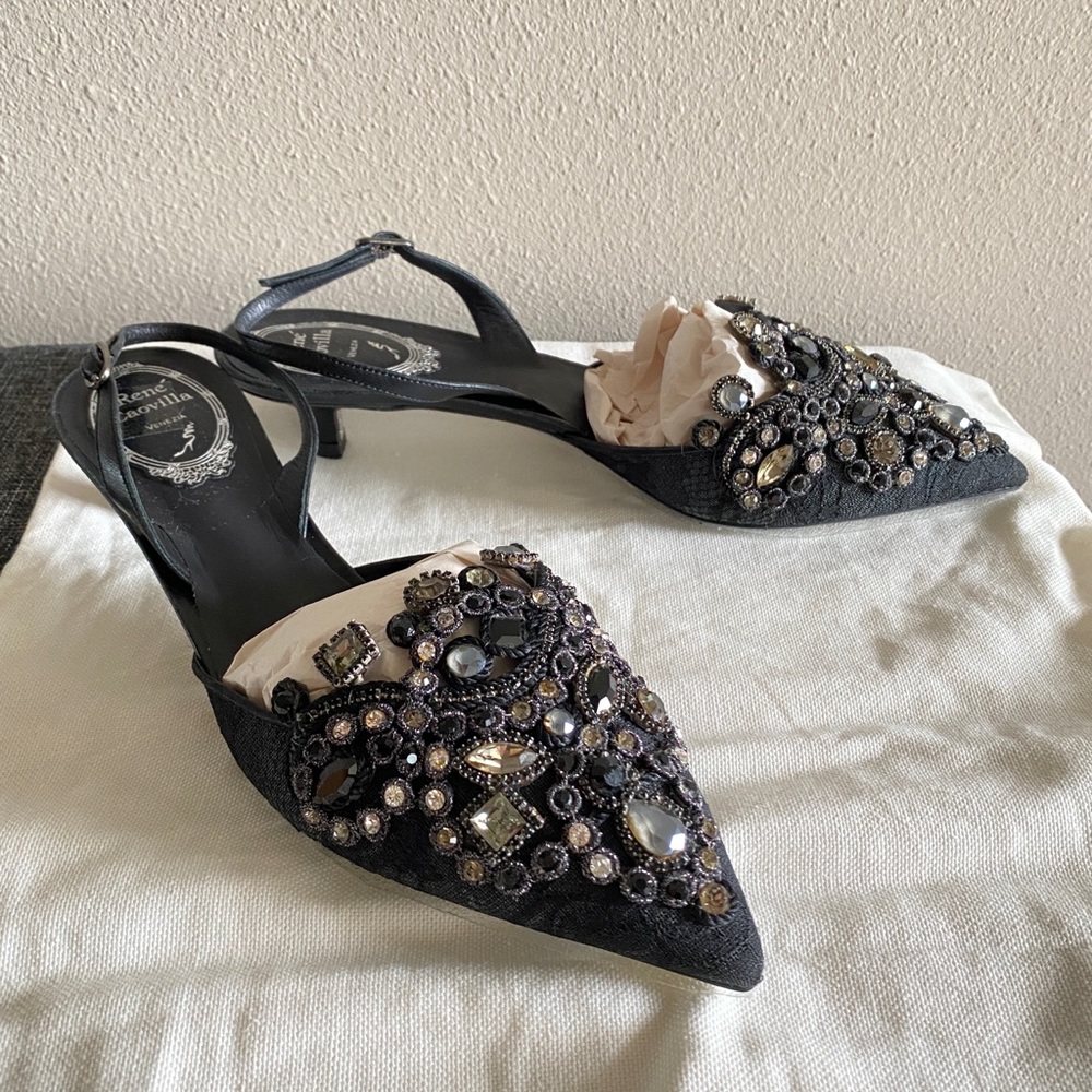 NEW. Rene Caovilla jewel slingbacks in lace veneziana